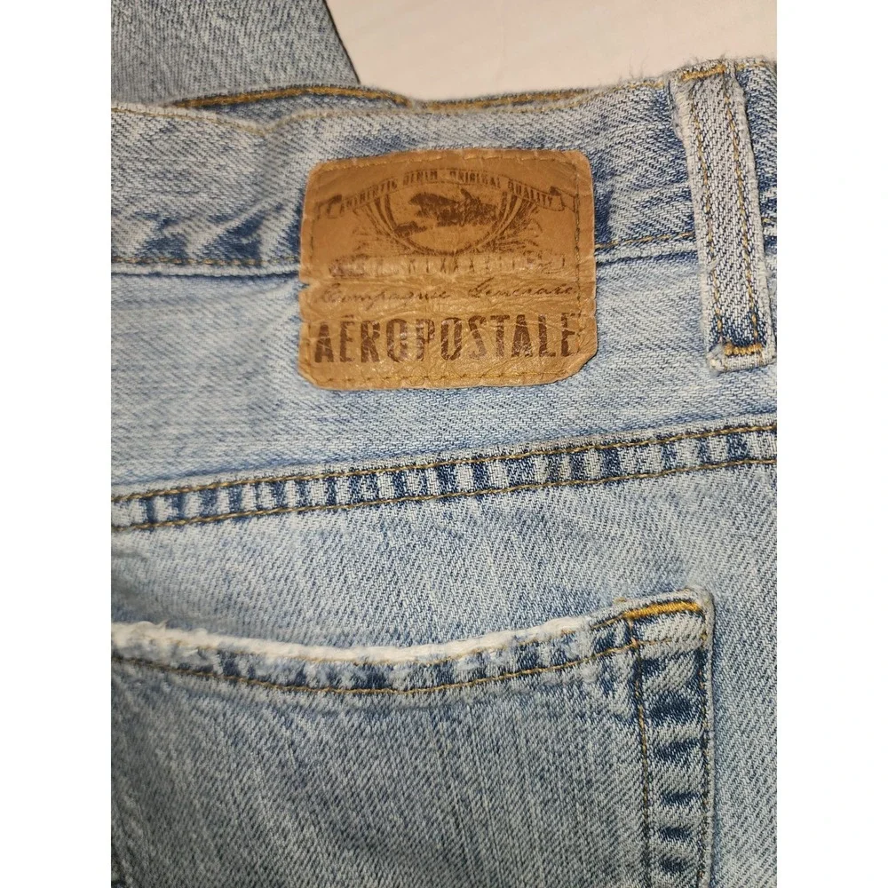 Y2K Aéropostale Men's Light Blue Benton Bootcut Jeans 33x34 Distressed Thrashed